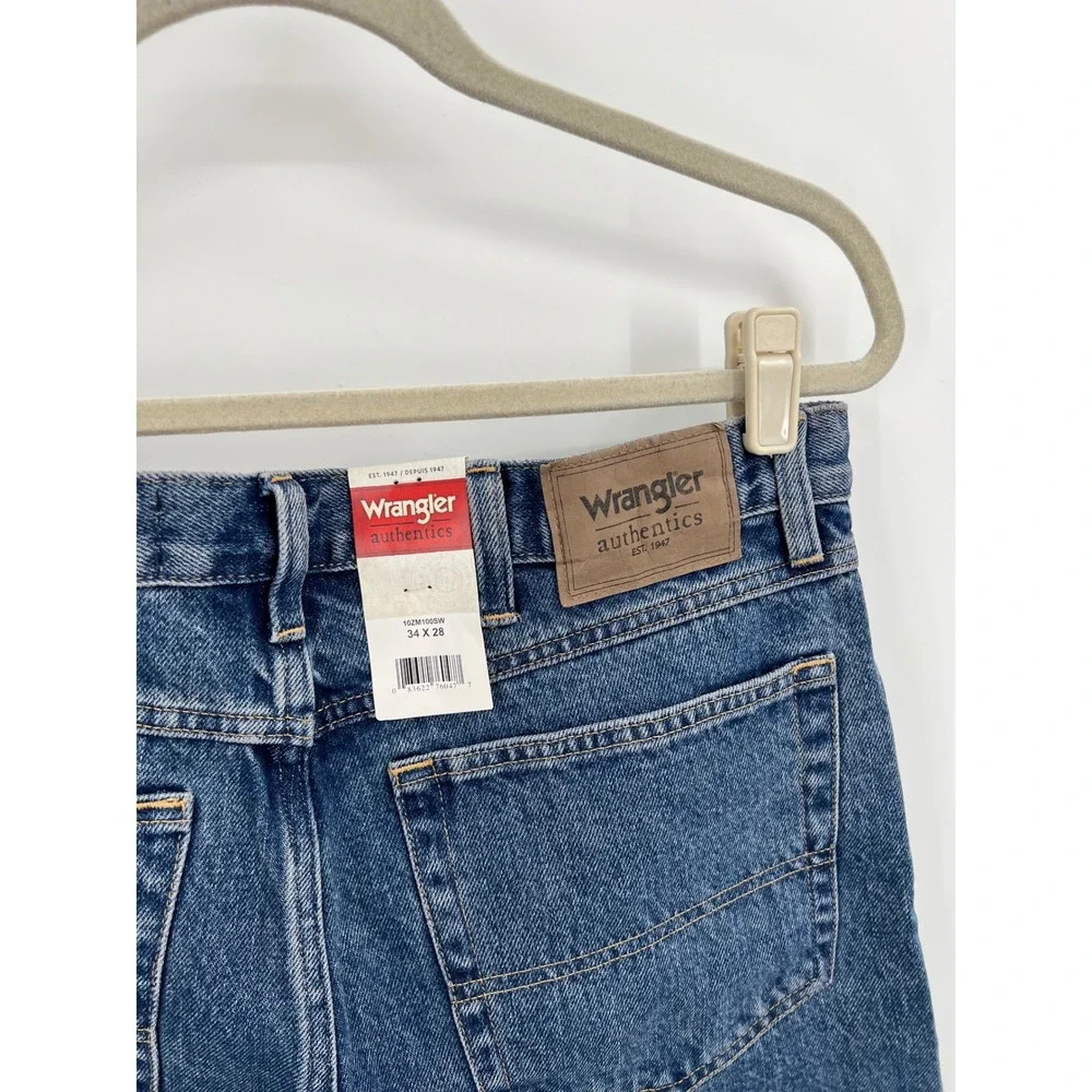 Wrangler Authentics Classic Straight Leg Jeans Blue Denim 10ZM100SW 34x28 NWT